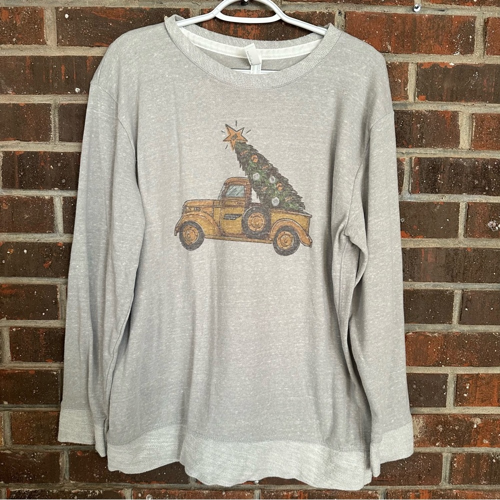 Gray Holiday Sweatshirt with Vintage Tennessee Volunteers Truck Design
